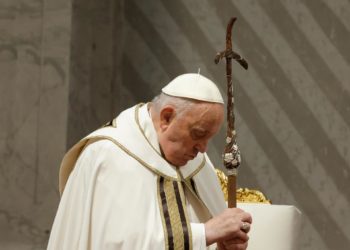 El papa afirma que interceder por la paz requiere involucrarse y asumir riesgos