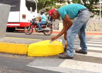 Alcaldía de Valera hace trabajos de mantenimiento integral en la avenida Bolívar