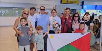 Boconeses recibieron a la atleta Valentina Peña en España