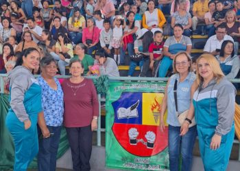 Estudiantes de la Ruíz Pineda realizan actos culturales por su aniversario