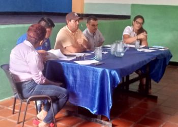 Alcalde de Monte Carmelo presenta a comerciantes una propuesta de ordenanza de actividades económicas