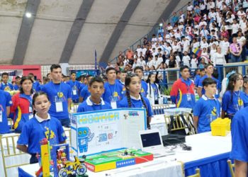 Mención honorífica para Trujillo en Olimpiadas regionales de Robótica Creativa
