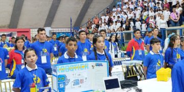 Mención honorífica para Trujillo en Olimpiadas regionales de Robótica Creativa