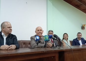Rector de la ULA desafía la crisis: autogestión, creatividad y derecho a elecciones