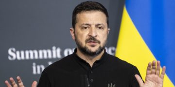 Zelenski cierra la Cumbre de Paz en Suiza seguro de que el apoyo a su causa es global