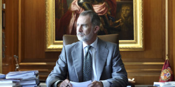 Felipe VI, diez años de rey marcados por la renovación, la convulsión política y su padre