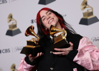 Billie Eilish, la más jóven en superar los 100 millones de oyentes mensuales en Spotify