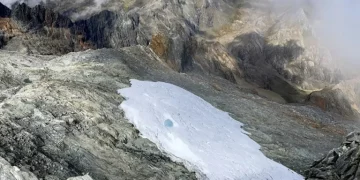 Mérida | Autoridades analizan el último glaciar en busca de datos antes de la irreversible extinción