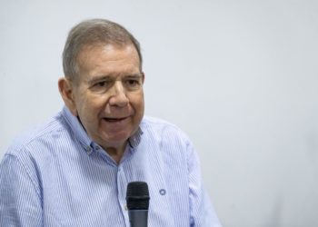 Edmundo González Urrutia promete una Venezuela donde la libertad de prensa «sea una regla»