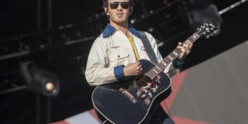 Kevin Jonas, de los Jonas Brothers, se somete a una intervención de cáncer de piel