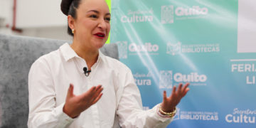 ‘Mujeres al oído’, un proyecto de audiolibros para visibilizar a escritoras ecuatorianas