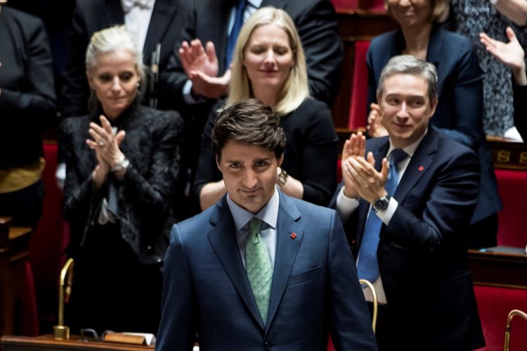 El primer ministro de Canadá, Justin Trudeau (c), en una fotografía de archivo. EFE/Ian Langsdon