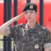 Jin se convierte en el primer miembro de BTS en completar su servicio militar obligatorio