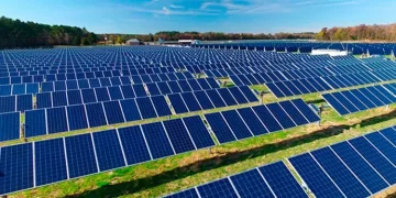 ¿Qué opinan los expertos de la instalación de una granja solar en Mérida?