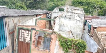 Táchira/ Barrio El Paraiso entre grietas, colapso de cloacas y abandono gubernamental