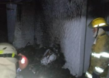 Vecinos de La Pedregosa alertan sobre motorizados haciendo piruetas