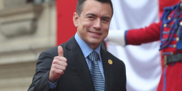 Noboa: «Las mafias tienen las horas contadas» en zona afectada por narcotráfico en Ecuador