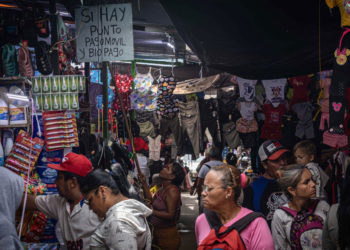 Venezuela vota en un contexto económico distinto, pero con dificultades históricas