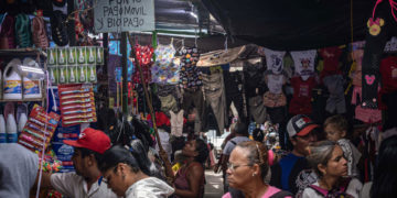 Venezuela vota en un contexto económico distinto, pero con dificultades históricas