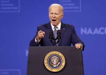 Biden dice que abandonaría la carrera presidencial si tuviera un problema médico grave