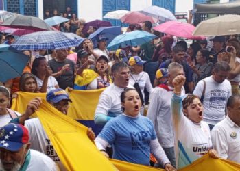 Multitudinaria marcha de cierre de campaña del Comando Boconó con Venezuela