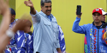 El chavismo reúne a una multitud en Caracas para el cierre de campaña de Nicolás Maduro