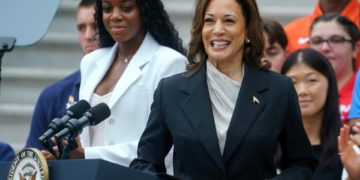 Kamala Harris asegura que Biden ha hecho más en un mandato que otros en dos