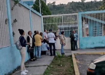 Personal comicial denuncia “madrugonazo” del Pan República en la instalación de las mesas electorales