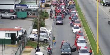 En Mérida: oficialismo y oposición cerraron campañas electorales en la calle