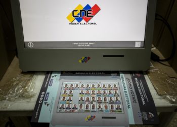 Antichavistas denuncian «trabas» en la acreditación masiva de testigos para las elecciones