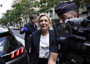 Francia | La «gran coalición» toma forma por la previsible falta de mayoría de la ultraderecha