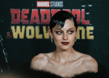 Emma Corrin es una villana «espeluznante y encantadora» en ‘Deadpool & Wolveri