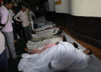 Arrestan a seis organizadores del acto en el que murieron 121 personas en la India
