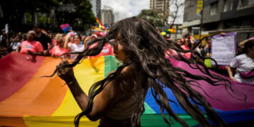 Venezolanos marchan para exigir el reconocimiento de los derechos de la comunidad LGTBI