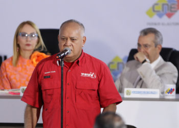 Diosdado asegura que a la oposición «le conviene» que Maduro gane las presidenciales
