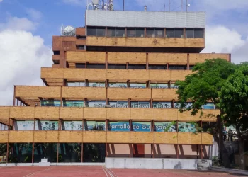 Trabajadores de CVG denuncian chantaje para incorporarse al 1×10: “El que no cumpla, se va como no requerido”