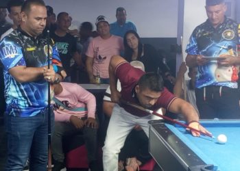 El pool del bueno llegó a Monay