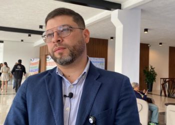 Táchira | Advierten sobre el aumento de la miopía en niños causada por el uso excesivo de dispositivos electrónicos