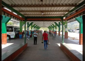 Denuncian fallas del servicio de Transporte para Niquitao