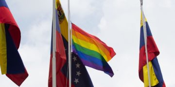 Candidatos presidenciales evitan asumir compromisos directos sobre exigencias de la población LGBTIQ+