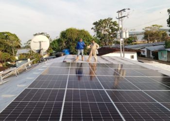 Proyectos de energía solar reviven en la campaña presidencial, pero la ley sigue engavetada