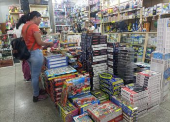 Padres valeranos gastan hasta $40 por un regalo del Día del Niño 