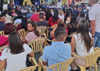 U.E Dr. Leonardo Ruíz Pineda realiza con éxito actos de promoción 2024