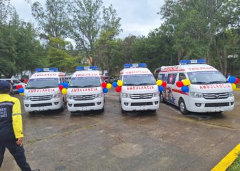 Boconó recibe cuatro de 12 ambulancias que prometió el gobierno regional