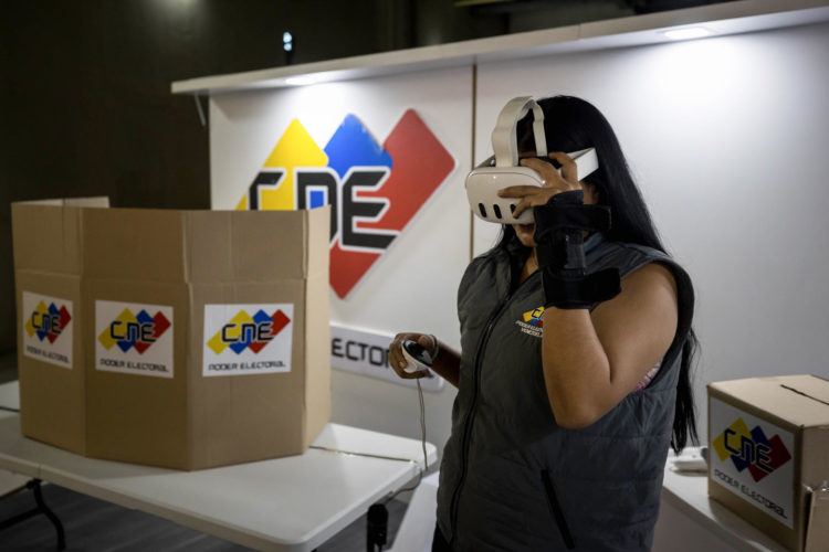Venezuela, ante el reto de demostrar que tiene «el mejor sistema electoral del mundo»