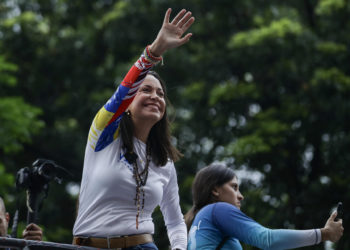 María Corina Machado pide a los venezolanos en el exterior organizarse para los comicios