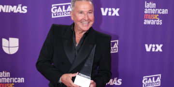 El cantautor Ricardo Montaner revive sus canciones del álbum ‘Ricardo Montaner 2’