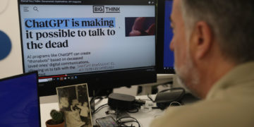 Inteligencia artificial para hablar con los muertos, una aplicación llena de interrogantes