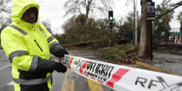 Lluvias en Chile dejan más de un millon de hogares sin electricidad en las últimas horas