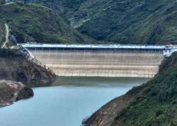 Ecuador contrata 91 MW adicionales para afrontar la crisis energética